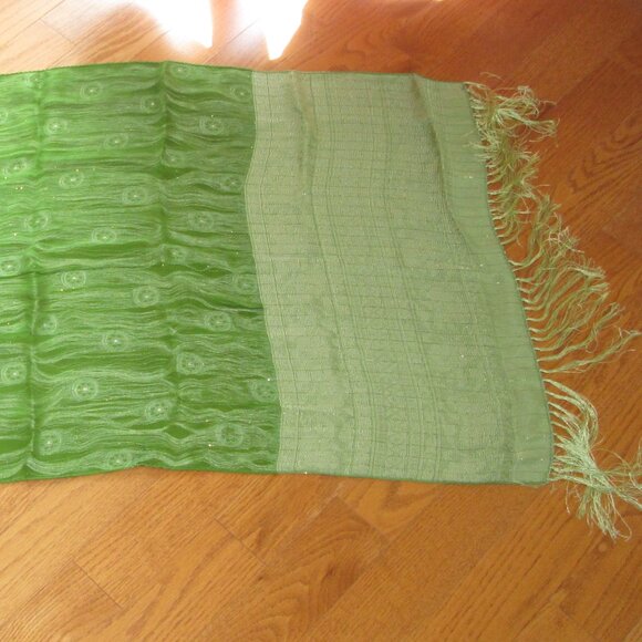 Women's Green Bamboo Motif Scarf and Green Silk Scarf - Picture 4 of 6